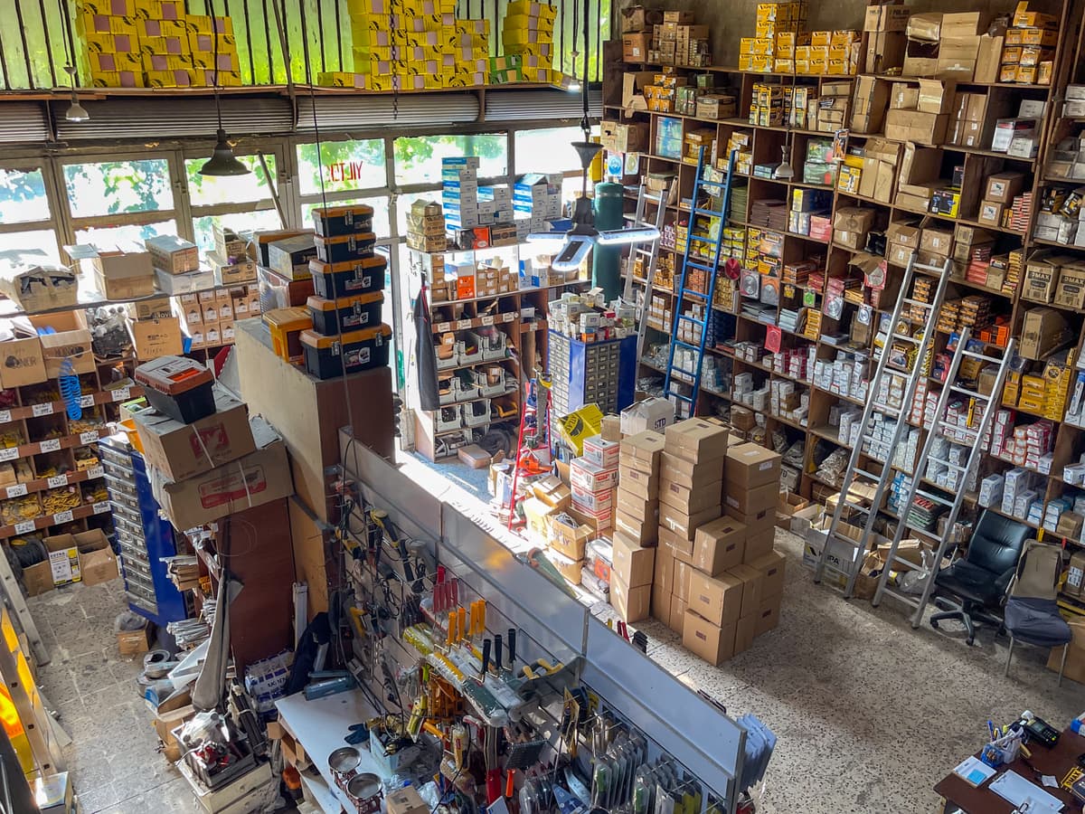 Yıldırım Teknik mağaza içi - Genel görünüm ve ürün çeşitliliği