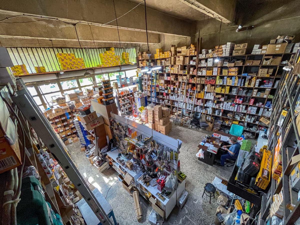 Yıldırım Teknik ürün çeşitliliği ve vitrin düzenlemesi